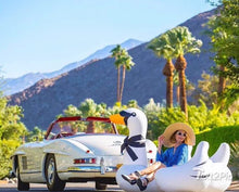 تحميل الصورة في عارض المعرض ،White Swan Ride-On Float Inflatable
