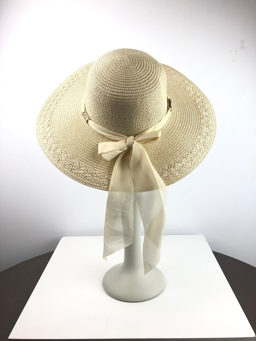 APIA PAPER BEACH HAT