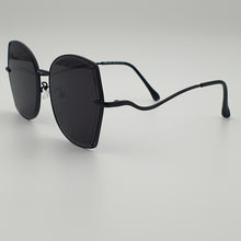 Load image into Gallery viewer, CHARM SUNGLASSES
