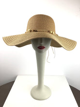 Load image into Gallery viewer, BEADS BEACH HAT
