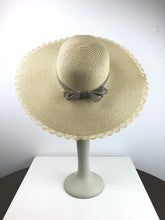 Load image into Gallery viewer, CLASSY - PAPER BEACH HAT
