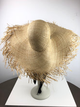 Load image into Gallery viewer, KAI - HANDMADE STRAW BEACH HAT
