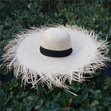 Load image into Gallery viewer, KAI - HANDMADE STRAW BEACH HAT
